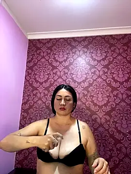 juliana diaz online show from 11-05-25, 11:24