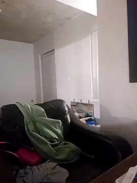 Snapshot of NikiFm chatting on 02-16-26, 05:06 NikiFm online show from 02-16-26, 05:06