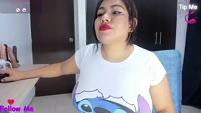 ElikoLanny  online show from 11-17-25, 12:36