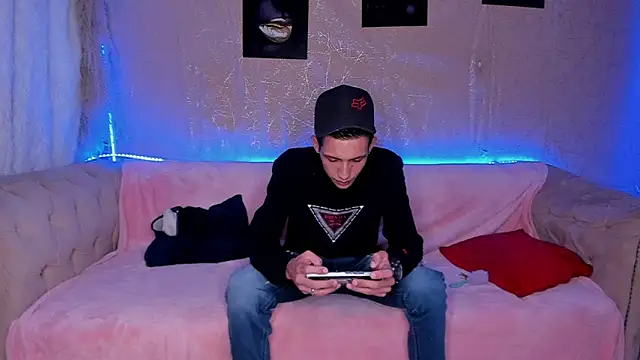 Shyfantasies online show from 10-01-25, 10:35