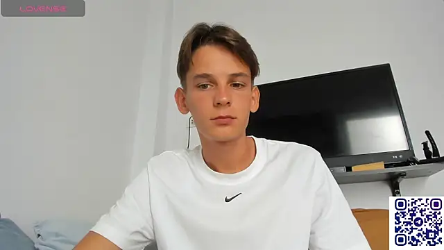 MiracleCam online show from 02-07-26, 07:27