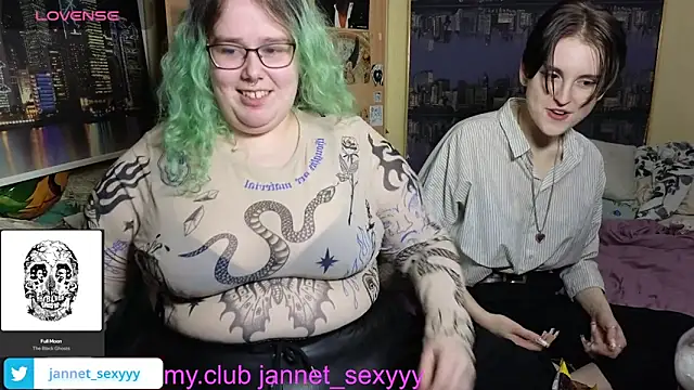 JannetPie online show from 12-21-25, 06:09