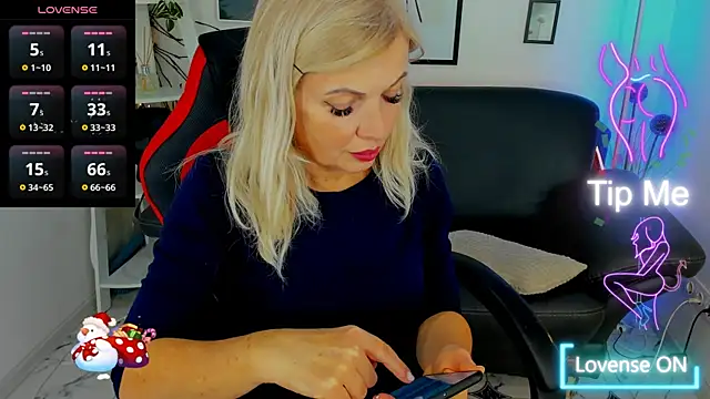 Abby Moore  online show from 03-04-25, 01:49