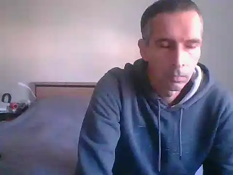 Snapshot of Geiler-boy313 chatting on 09-29-25, 07:15 Geiler-boy313 online show from 09-29-25, 07:15