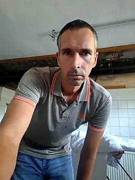 Geiler-boy313 online show from 07-10-26, 02:28