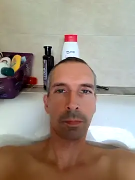Snapshot of Geiler-boy313 chatting on 10-03-25, 11:01 Geiler-boy313 online show from 10-03-25, 11:01