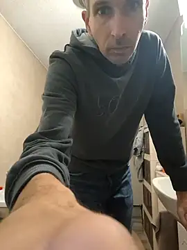 Geiler-boy313 online show from 11-10-25, 08:03