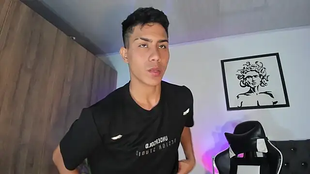 AlanNaughty online show from 12-21-25, 11:16