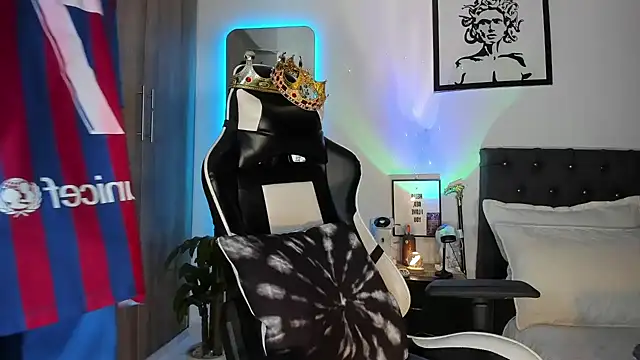 AlanNaughty online show from 03-21-26, 12:12