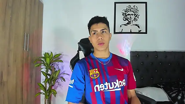 Snapshot of AlanNaughty chatting on 11-13-25, 11:52 AlanNaughty online show from 11-13-25, 11:52