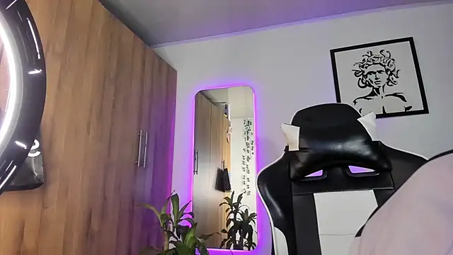 AlanNaughty online show from 06-30-26, 10:21
