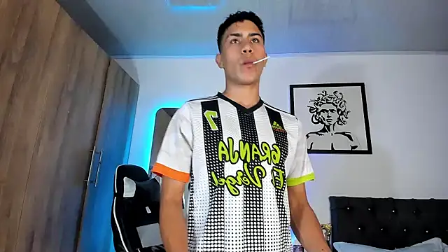 AlanNaughty online show from 04-14-26, 11:32