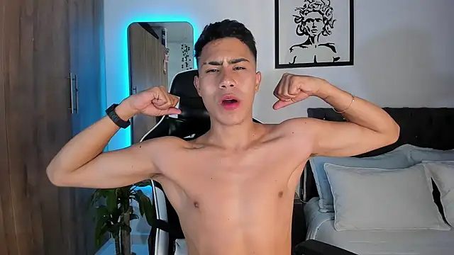 AlanNaughty online show from 04-11-26, 01:02