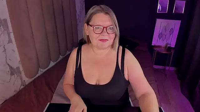 Shannonshine online show from 09-20-25, 06:07