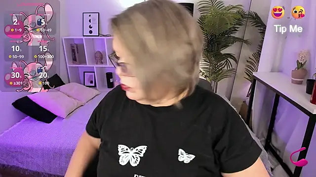 Shannonshine online show from 03-04-26, 01:08