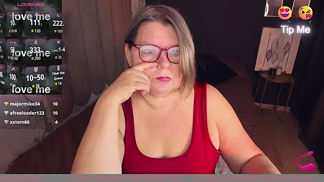 Shannonshine online show from 09-19-25, 05:44