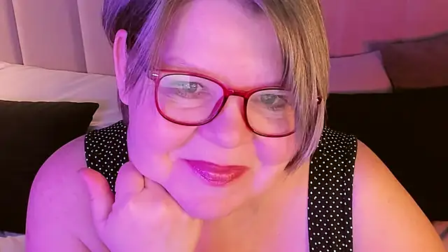 Shannonshine online show from 01-17-26, 05:33