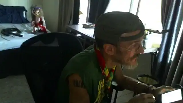 Snapshot of mycock2474u chatting on 10-16-25, 12:19 mycock2474u online show from 10-16-25, 12:19