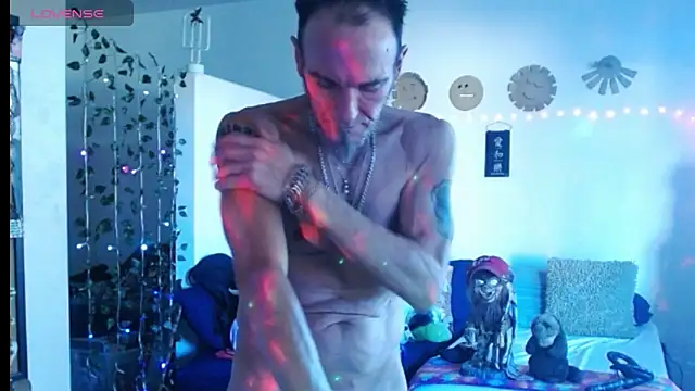 Snapshot of mycock2474u chatting on 03-19-25, 12:48 mycock2474u online show from 03-19-25, 12:48