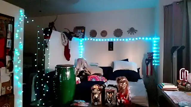 Snapshot of mycock2474u chatting on 09-27-25, 01:01 mycock2474u online show from 09-27-25, 01:01