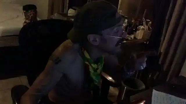 Snapshot of mycock2474u chatting on 10-09-25, 02:01 mycock2474u online show from 10-09-25, 02:01