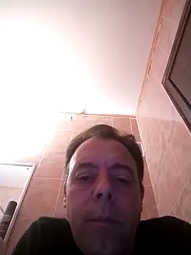 Snapshot of david_geam chatting on 03-15-25, 05:08 david geam online show from 03-15-25, 05:08