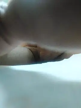 Snapshot of david_geam chatting on 01-22-25, 12:38 david geam online show from 01-22-25, 12:38