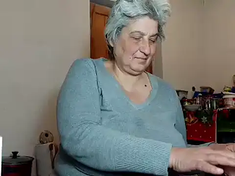 Snapshot of ExquisiteMature chatting on 03-05-25, 07:16 ExquisiteMature online show from 03-05-25, 07:16