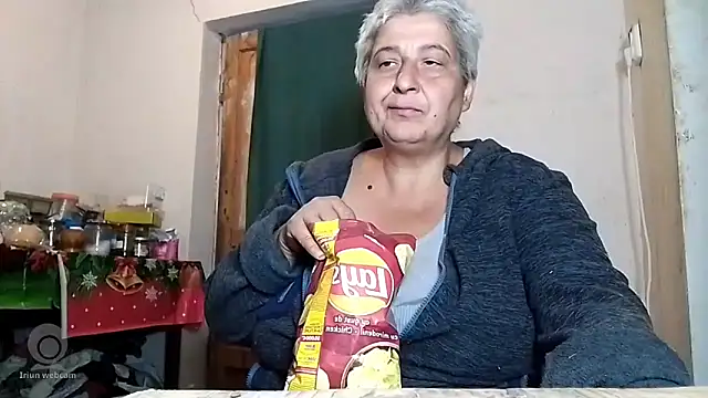 Snapshot of ExquisiteMature chatting on 09-26-25, 09:05 ExquisiteMature online show from 09-26-25, 09:05