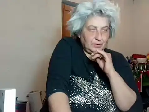 Snapshot of ExquisiteMature chatting on 03-10-25, 03:52 ExquisiteMature online show from 03-10-25, 03:52