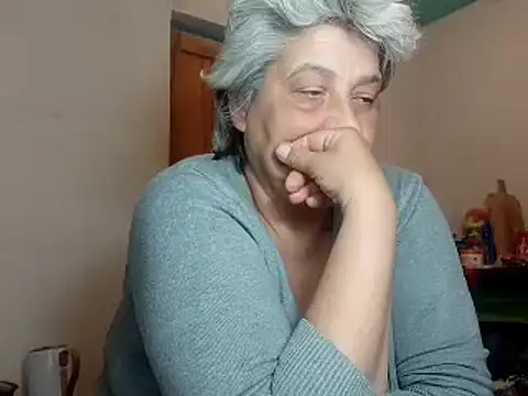 Snapshot of ExquisiteMature chatting on 03-15-25, 03:06 ExquisiteMature online show from 03-15-25, 03:06