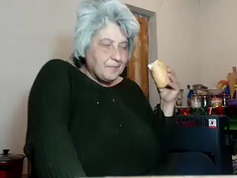 Snapshot of ExquisiteMature chatting on 03-17-25, 10:40 ExquisiteMature online show from 03-17-25, 10:40