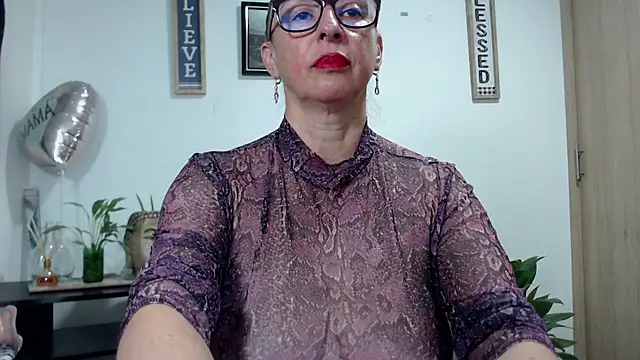 Snapshot of pattymaturex chatting on 02-12-26, 11:59 pattymaturex online show from 02-12-26, 11:59