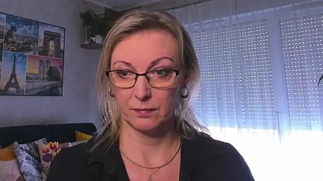 vanessa chat online show from 02-16-25, 02:21
