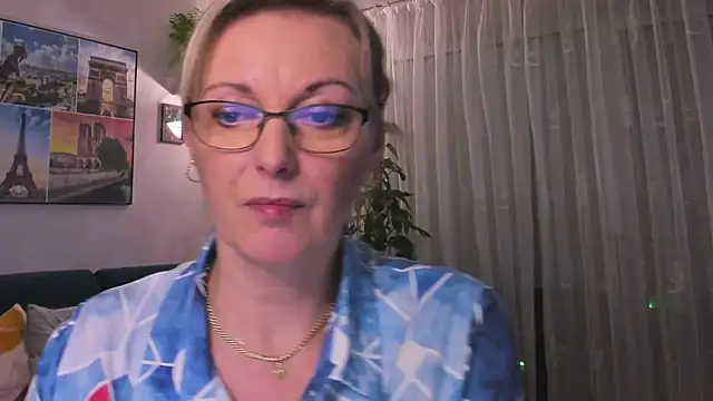 vanessa chat online show from 02-25-25, 08:53