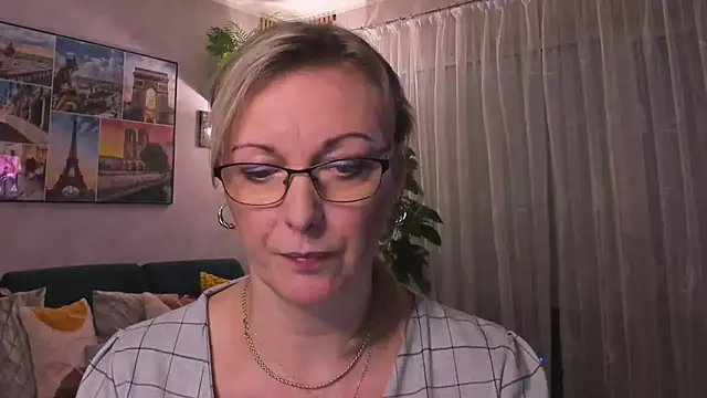 vanessa chat online show from 02-26-25, 08:36