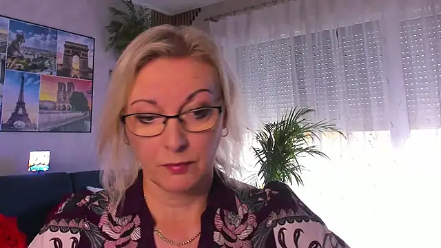 Snapshot of vanessa_chat chatting on 06-03-26, 01:23 vanessa chat online show from 06-03-26, 01:23