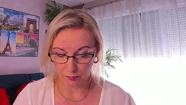 Snapshot of vanessa_chat chatting on 06-04-26, 01:27 vanessa chat online show from 06-04-26, 01:27