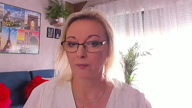 Snapshot of vanessa_chat chatting on 07-05-26, 01:18 vanessa chat online show from 07-05-26, 01:18