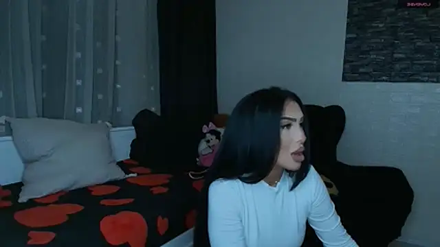 Snapshot of mistress_meryem chatting on 05-29-26, 10:27 mistress meryem online show from 05-29-26, 10:27