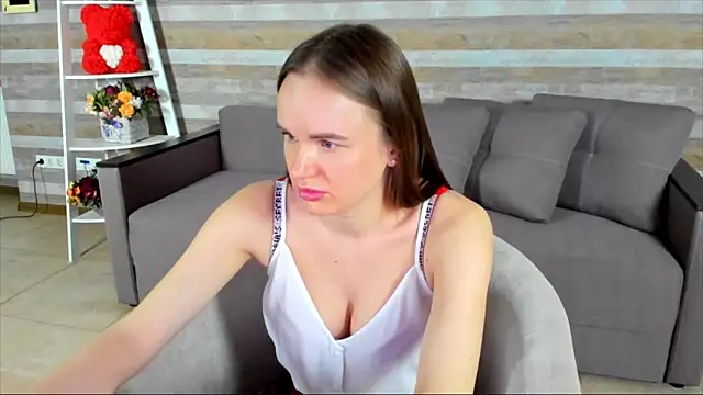 SusanSmit online show from 03-20-25, 07:57