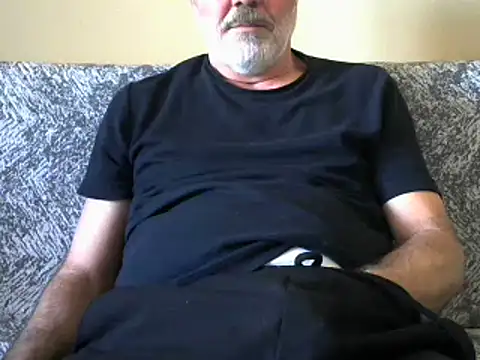 Snapshot of 35tibet35 chatting on 01-19-25, 08:39 35tibet35 online show from 01-19-25, 08:39