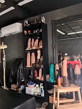 DarkDea online show from 09-24-25, 12:44