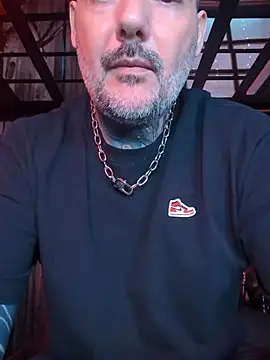 DarkDea online show from 04-05-26, 08:37