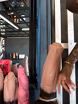 DarkDea online show from 09-08-25, 03:33