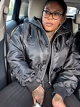 DarkDea online show from 11-08-25, 01:47