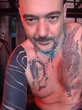 DarkDea online show from 04-06-26, 01:45