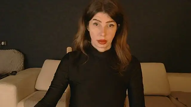 WhiteQueen888 online show from 12-18-25, 10:02