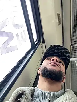 Lionayowe online show from 03-06-26, 11:05