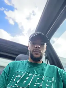 Lionayowe online show from 04-14-26, 02:00